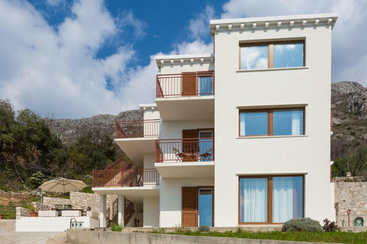 Villa Pergola-Apartment Toni Млини Екстериор снимка