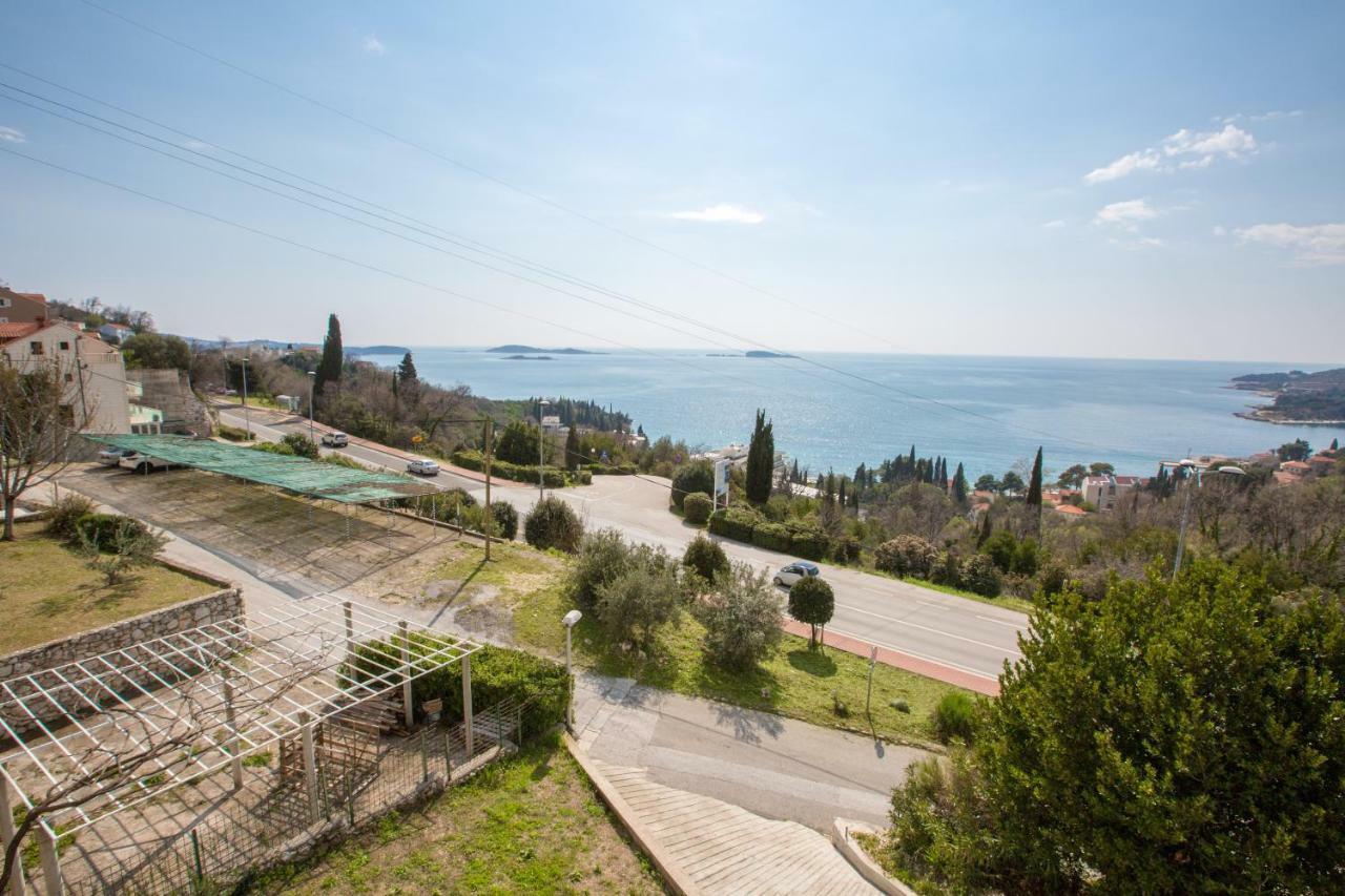 Villa Pergola-Apartment Toni Млини Екстериор снимка