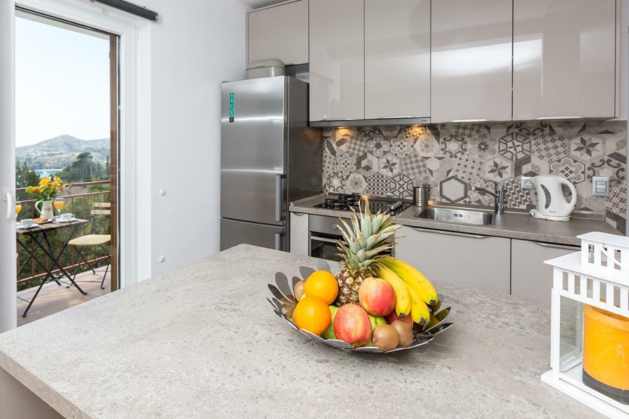 Villa Pergola-Apartment Toni Млини Екстериор снимка