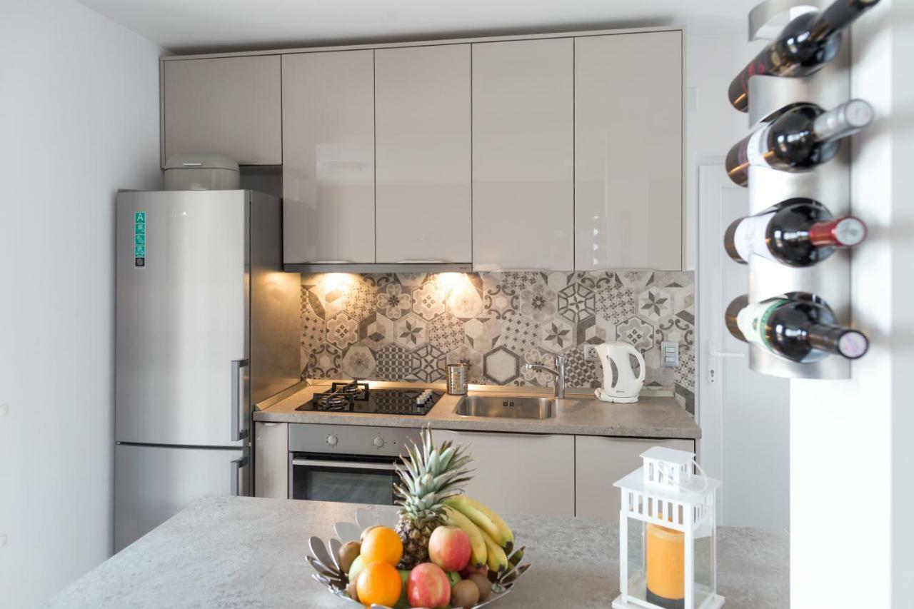 Villa Pergola-Apartment Toni Млини Екстериор снимка
